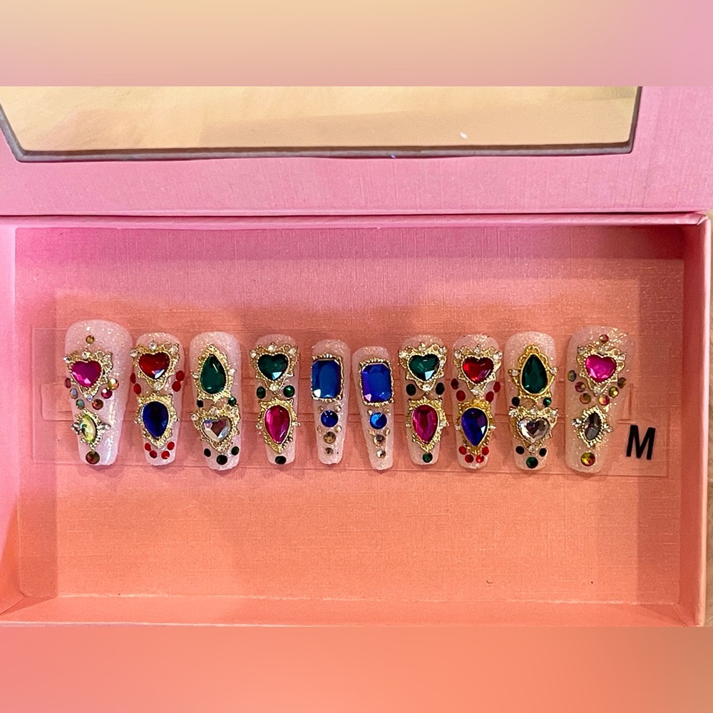 Press on acrylic handmade nails